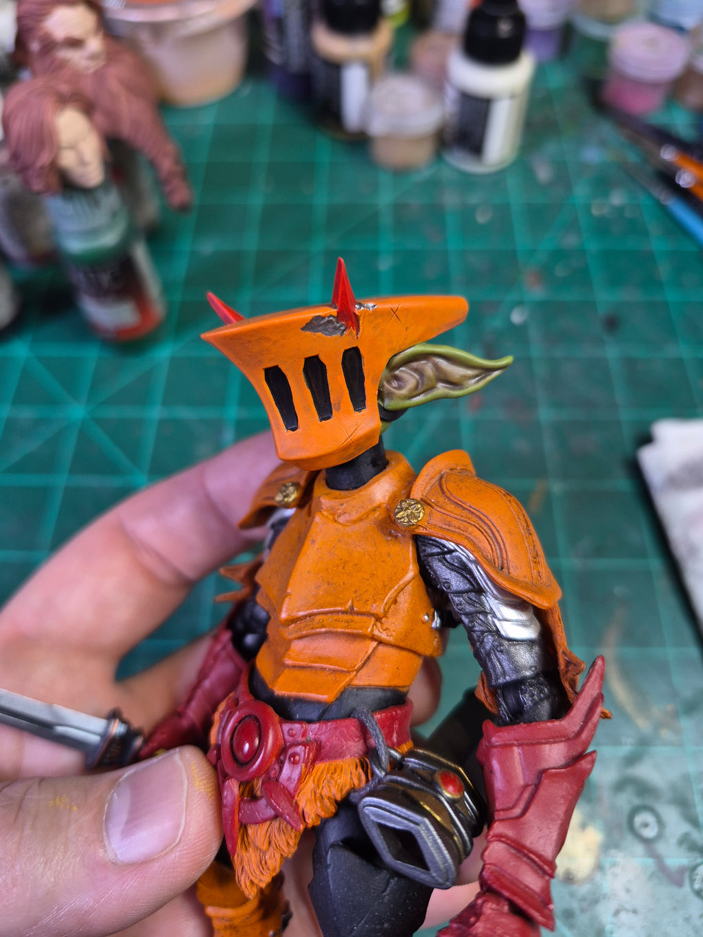 Flattop Goblin helmeted head for Legions