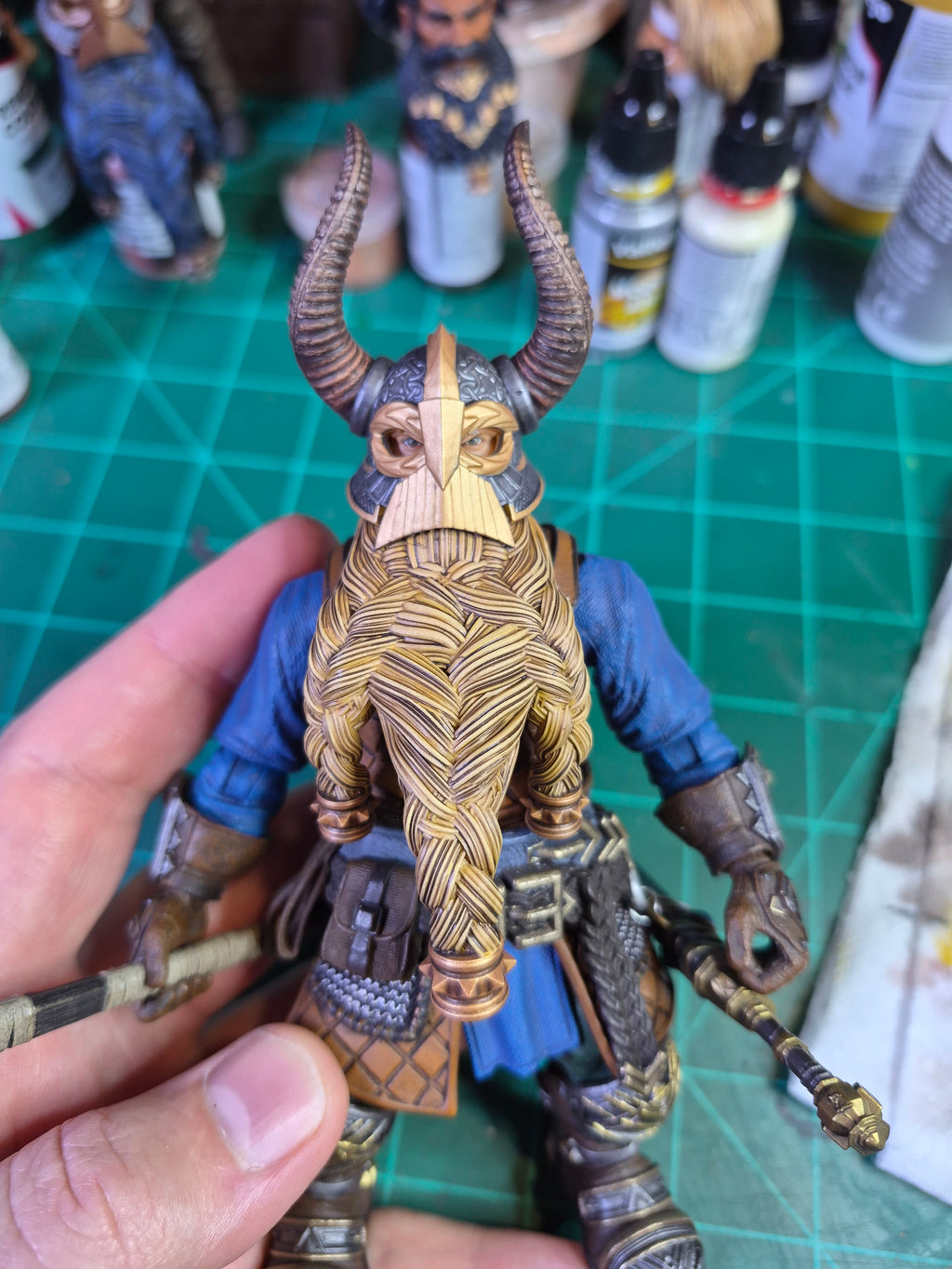 Blonde Horned Helmet Dwarf head for Legions