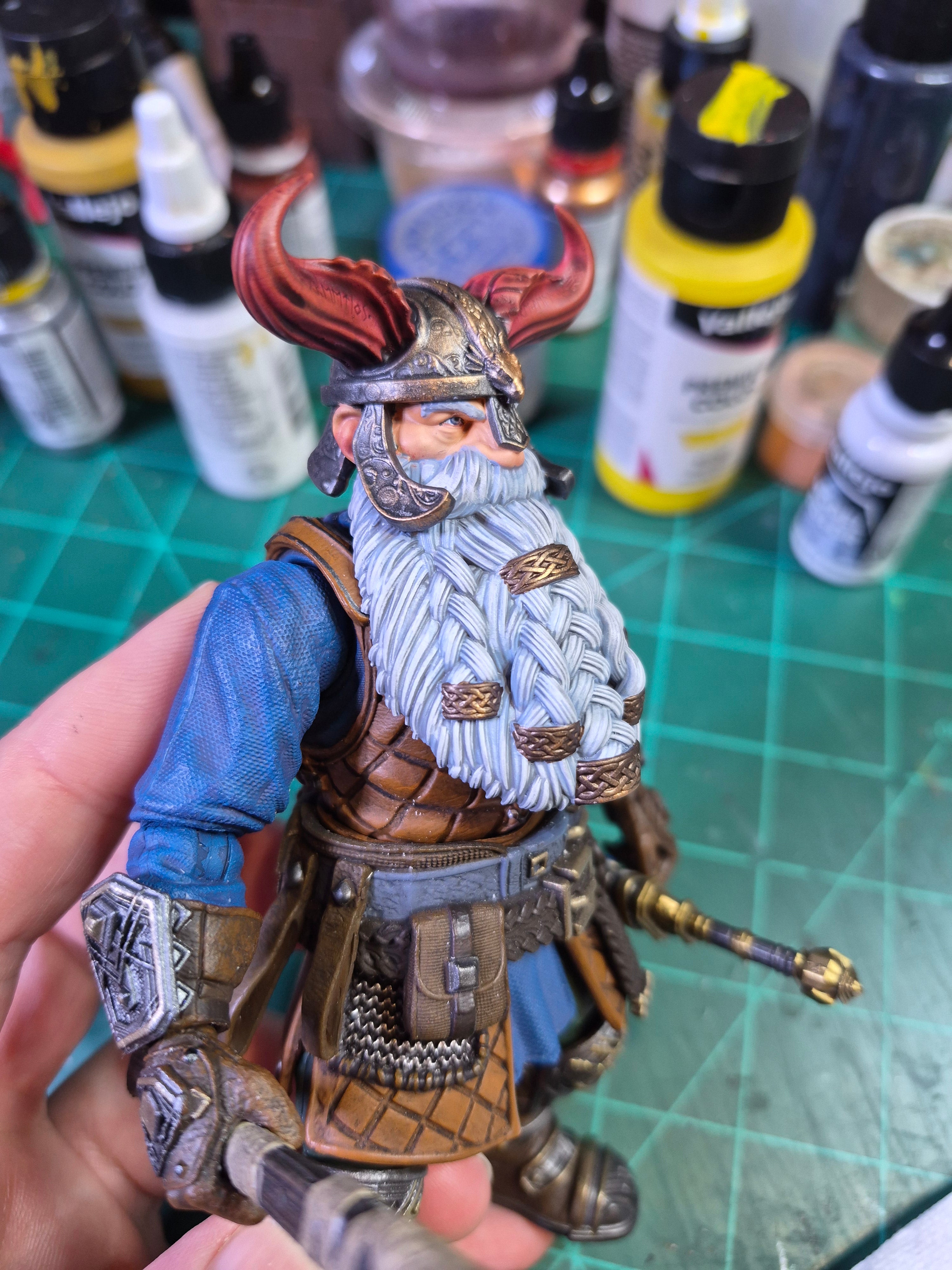 Dwarf Dragonslayer greybeard head for Legions