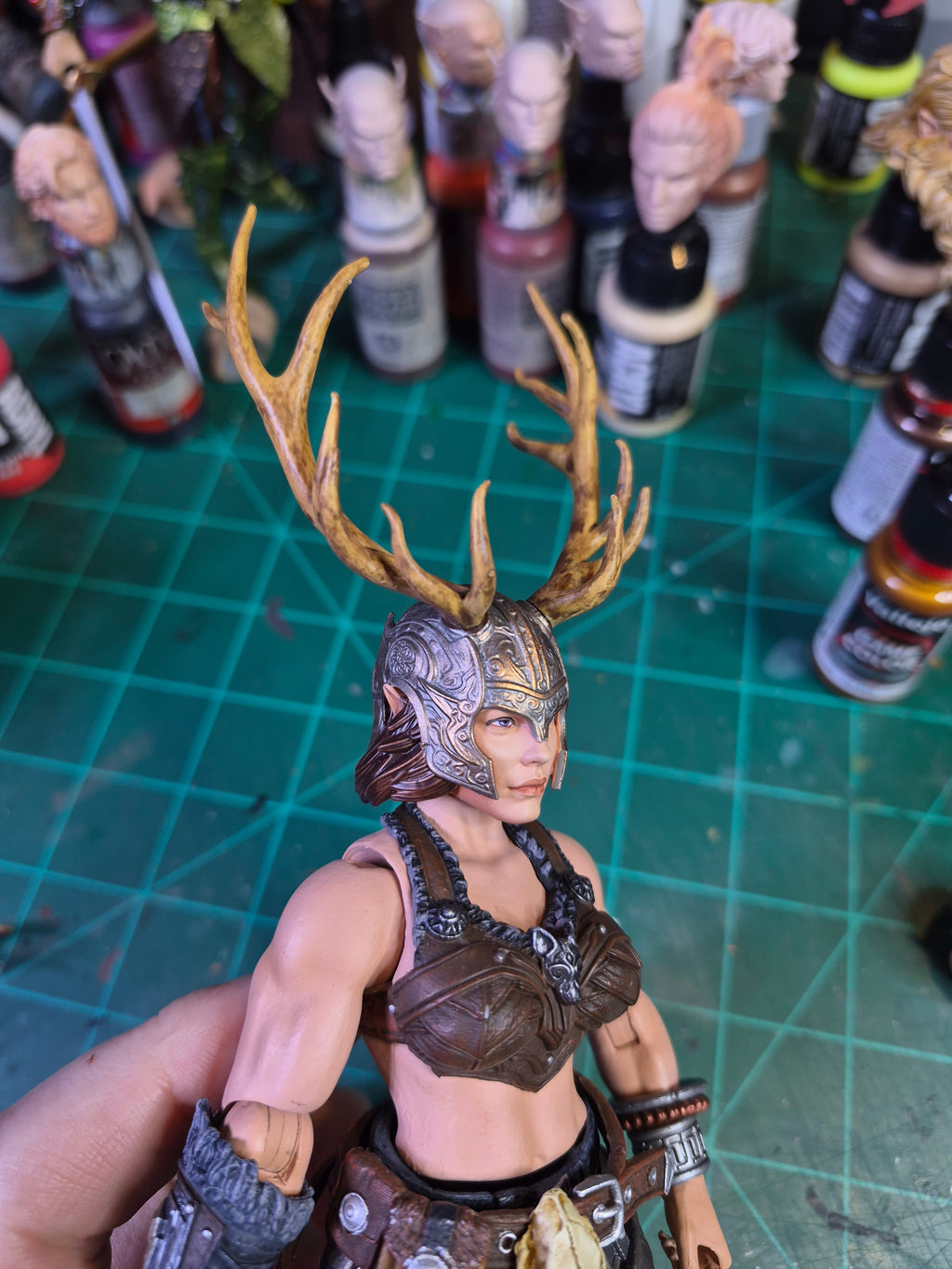 Brunette Elf Warrior head for Legions