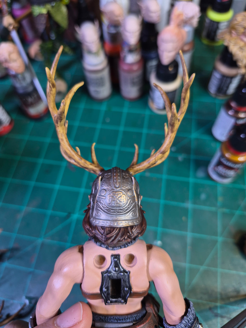 Brunette Elf Warrior head for Legions
