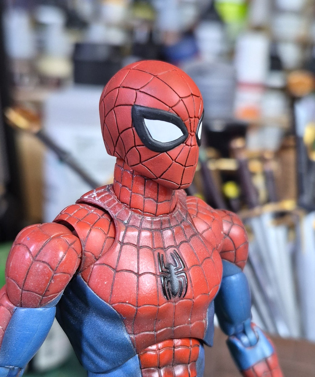 Neutral Spidey head for MAFEX
