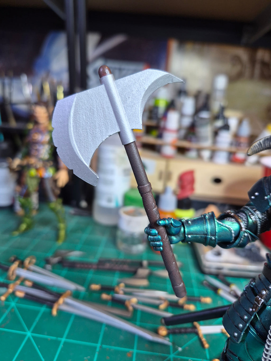 Senshi Axe for Legions