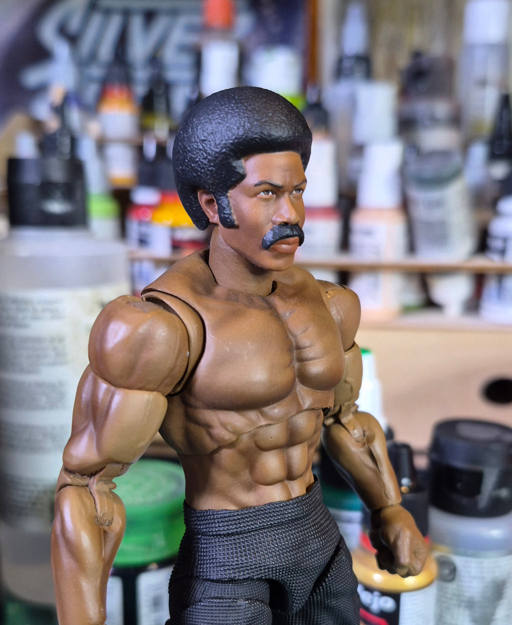 Black Dynamite head for Montez Lee