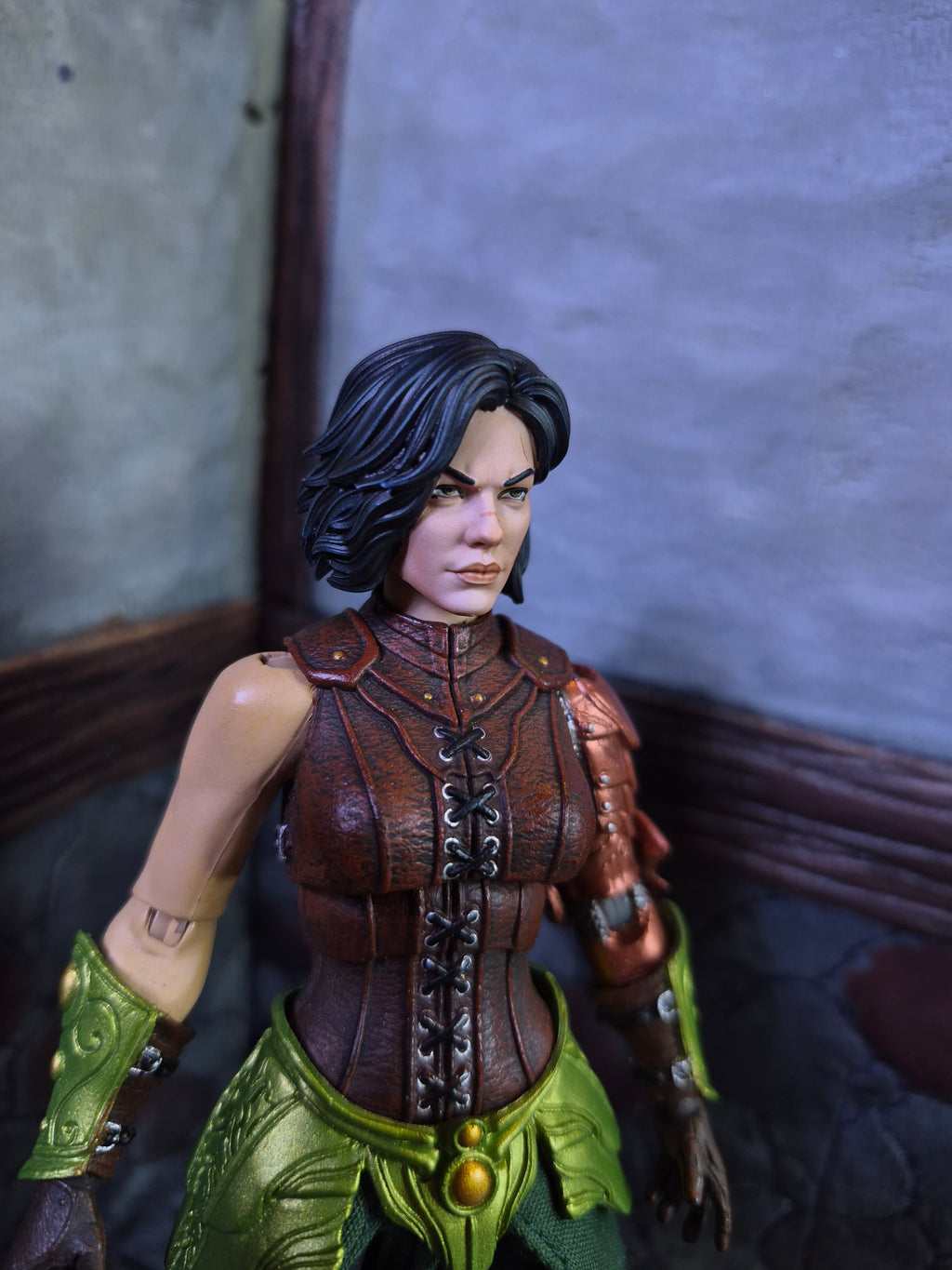 Black Haired Female Elf head for Legions