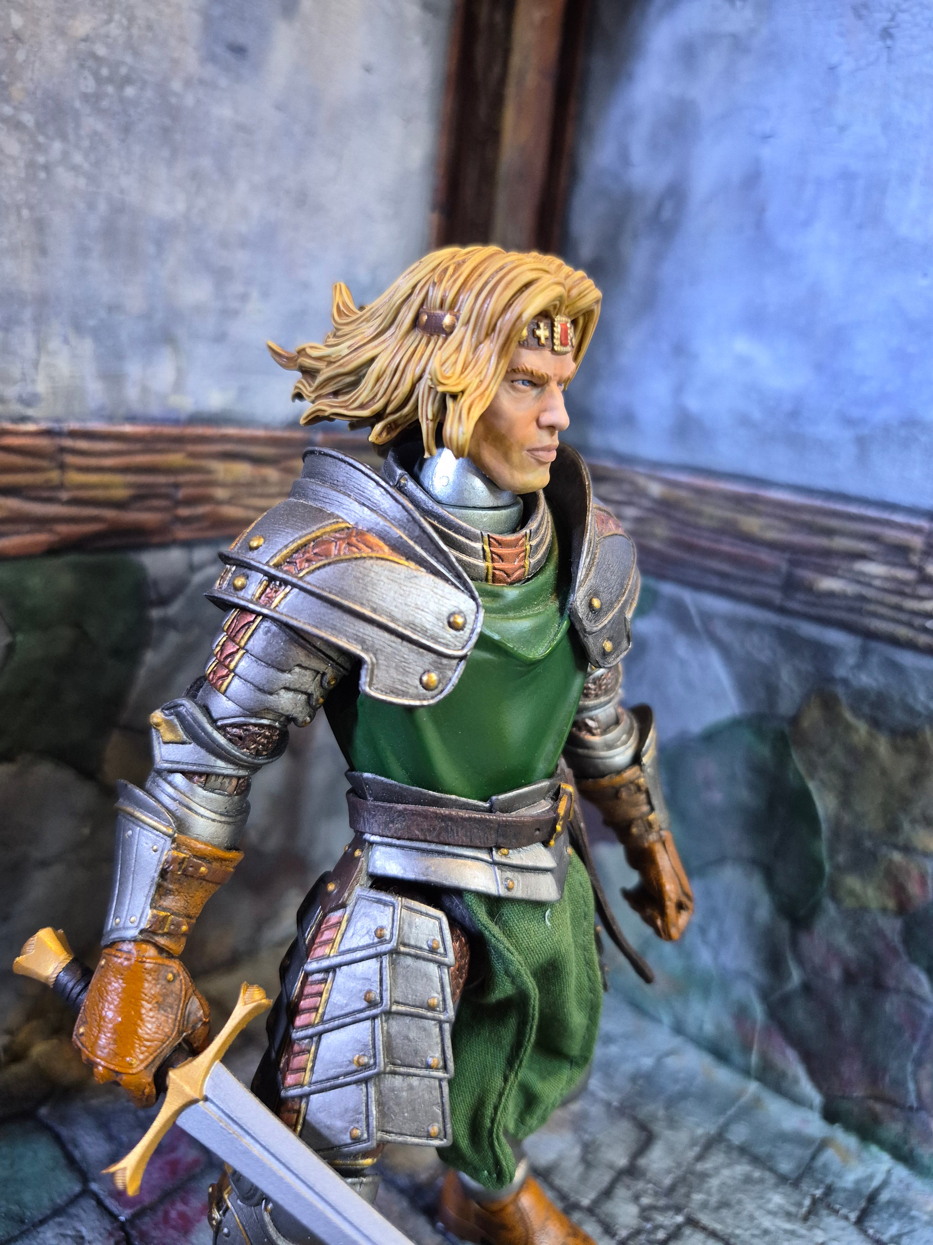 Simon head for Legions