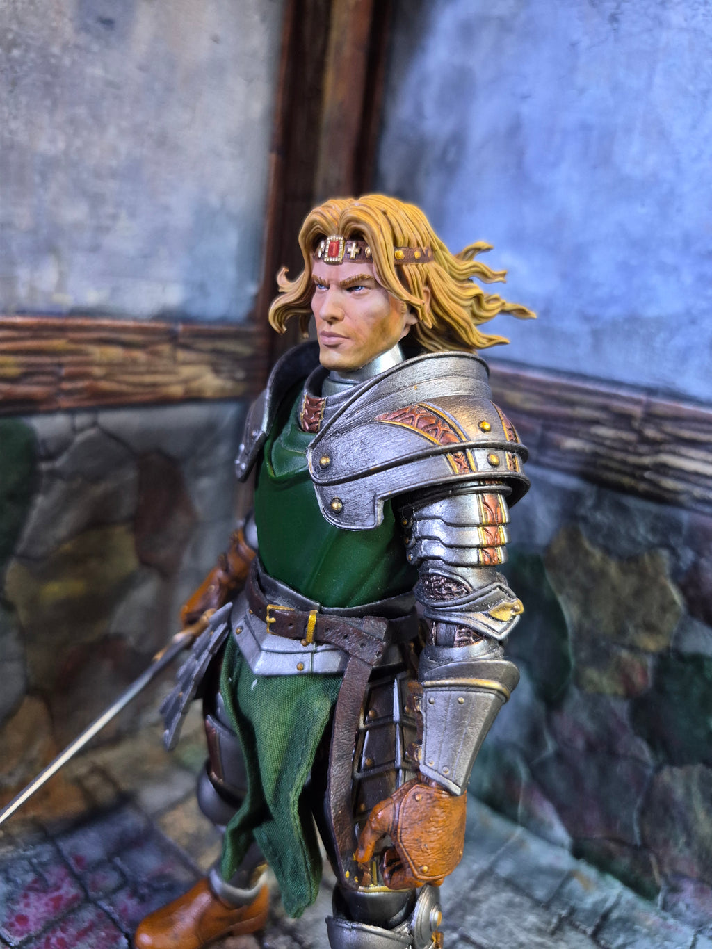 Simon head for Legions