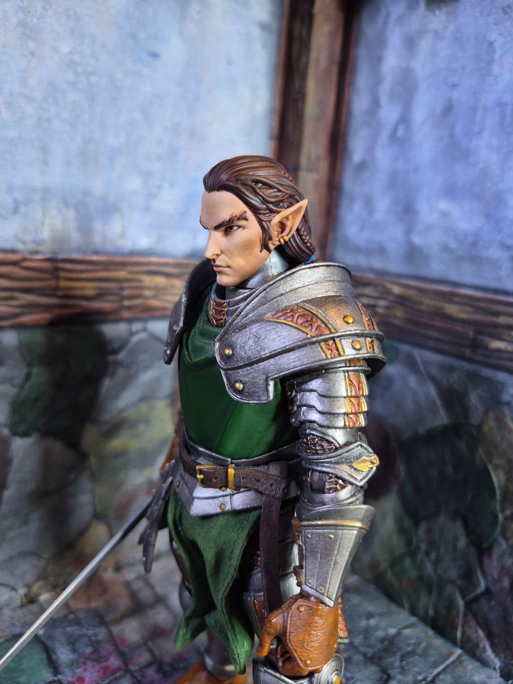 Brunette Elf head for Legions