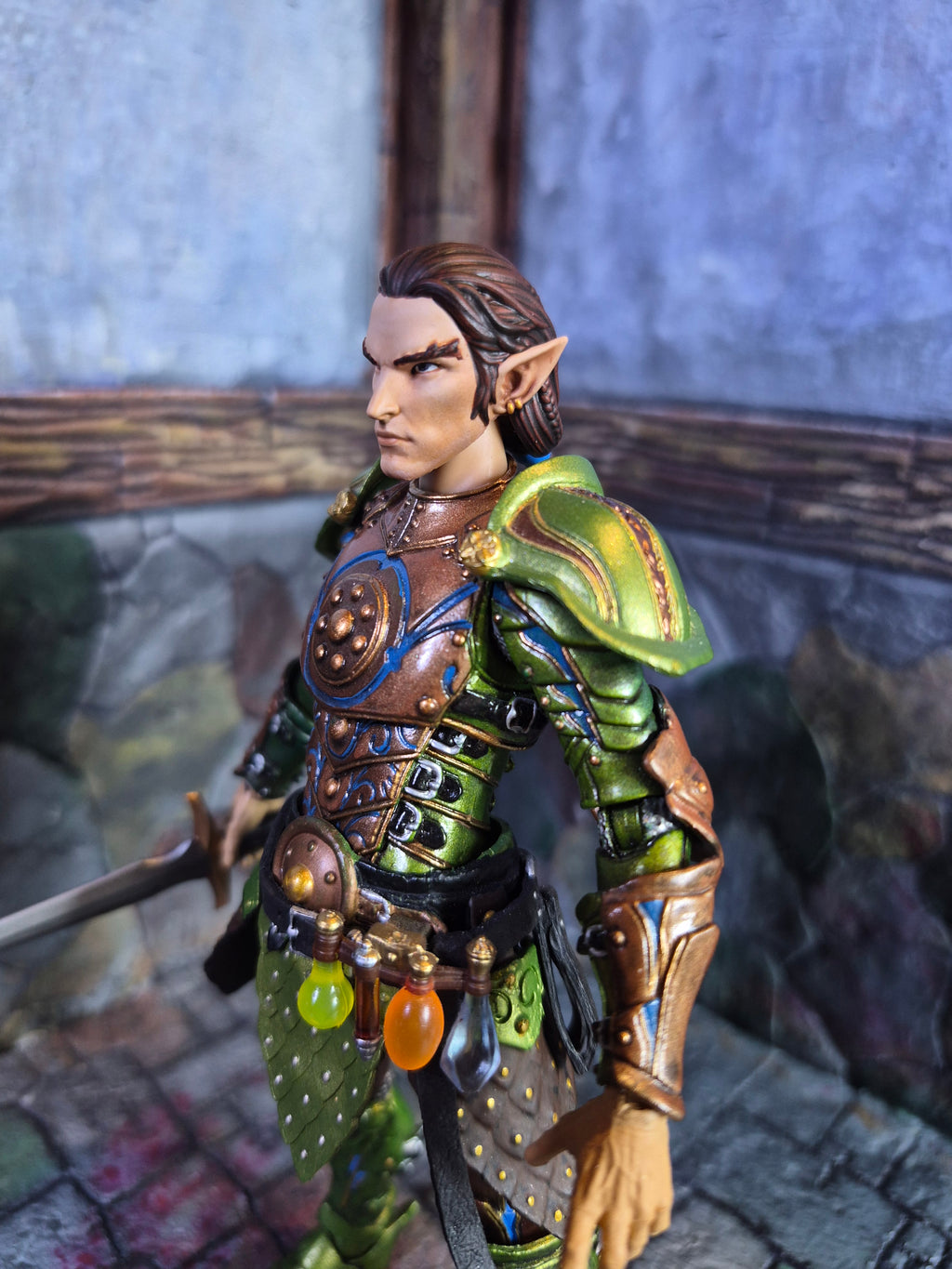 Brunette Elf head for Legions