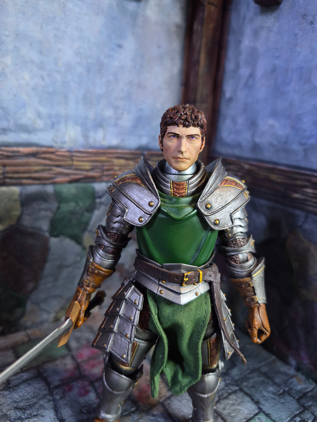 Brunette Johnny head for Legions