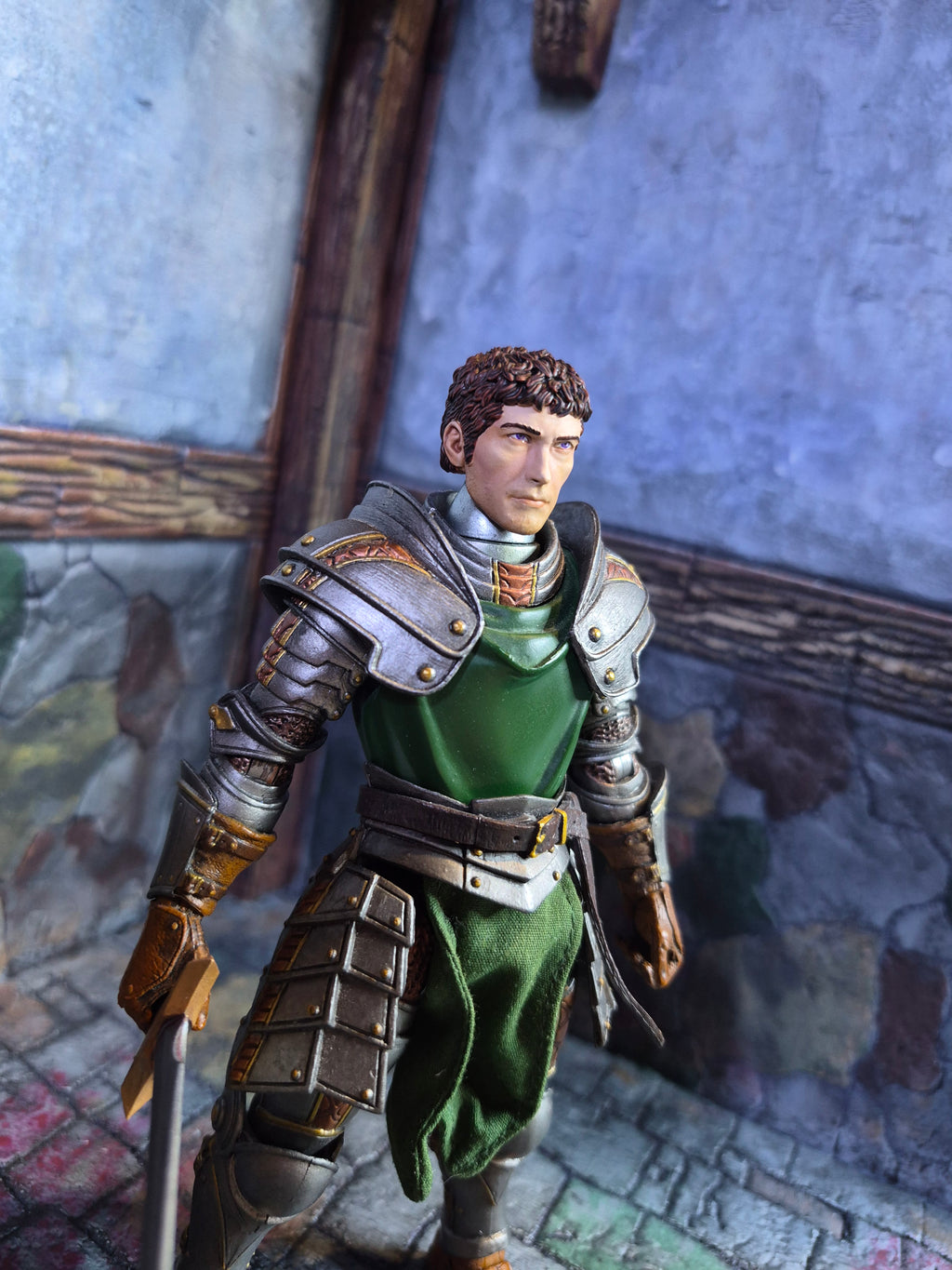 Brunette Johnny head for Legions