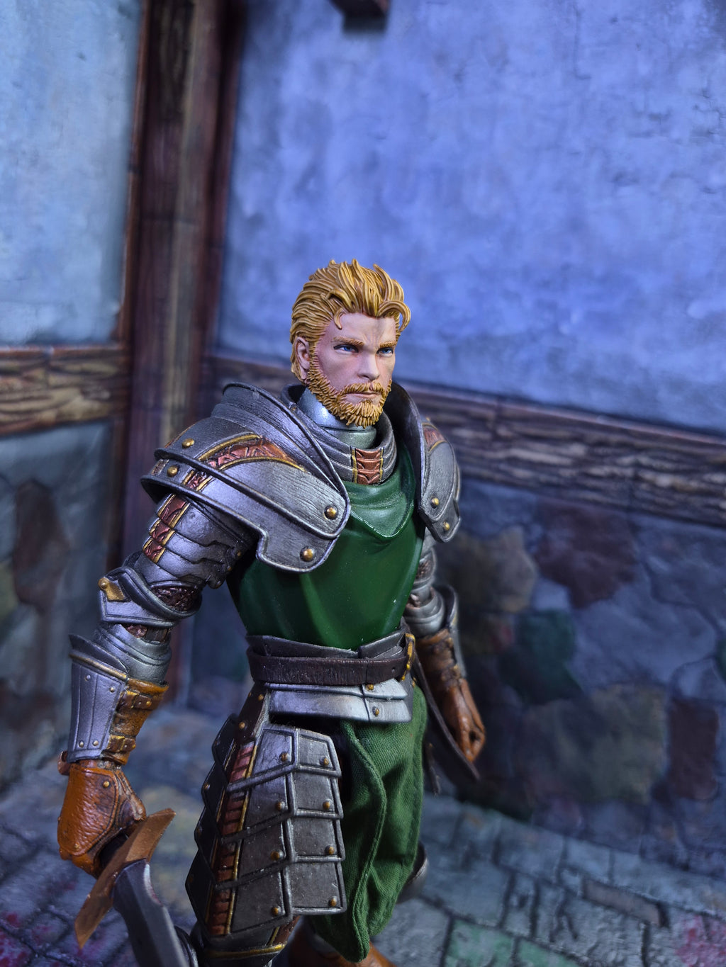 Blonde Peter head for Legions