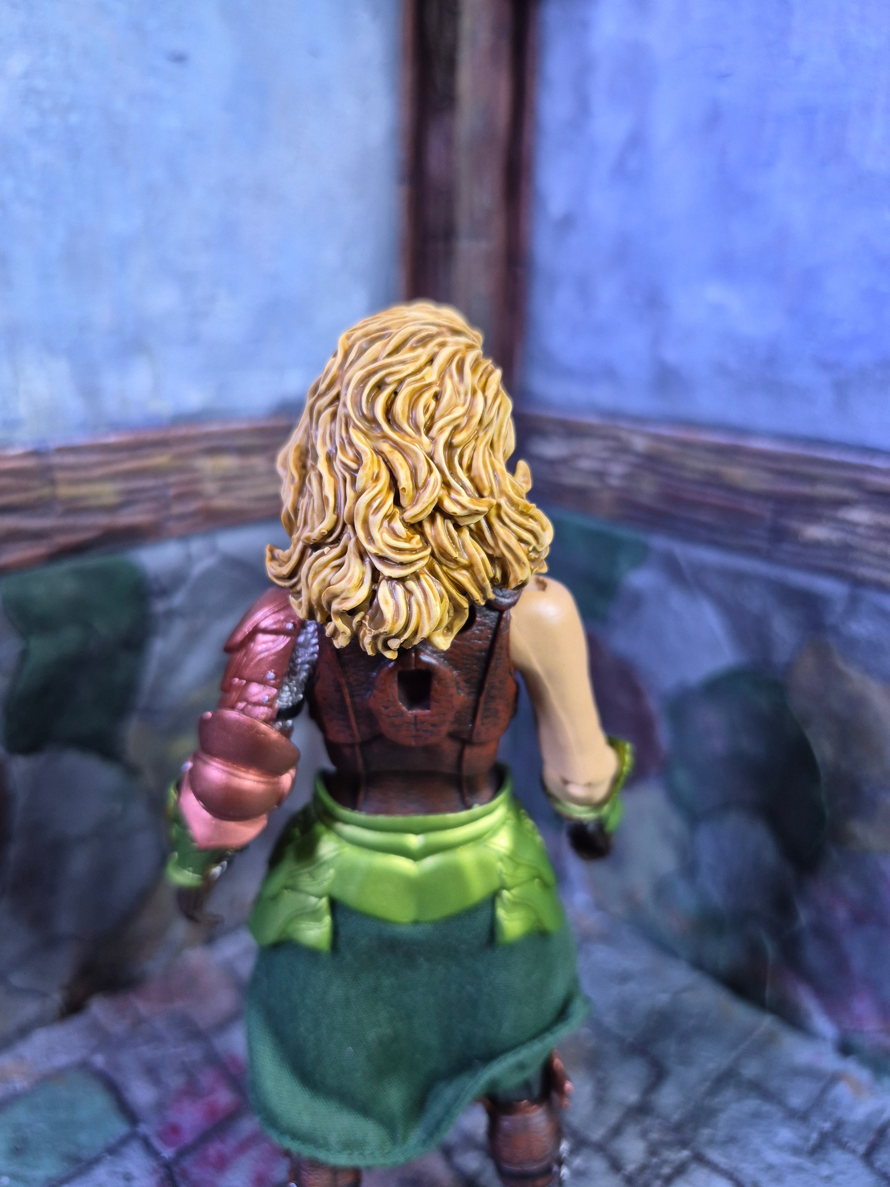 Blonde Barbara head for Legions