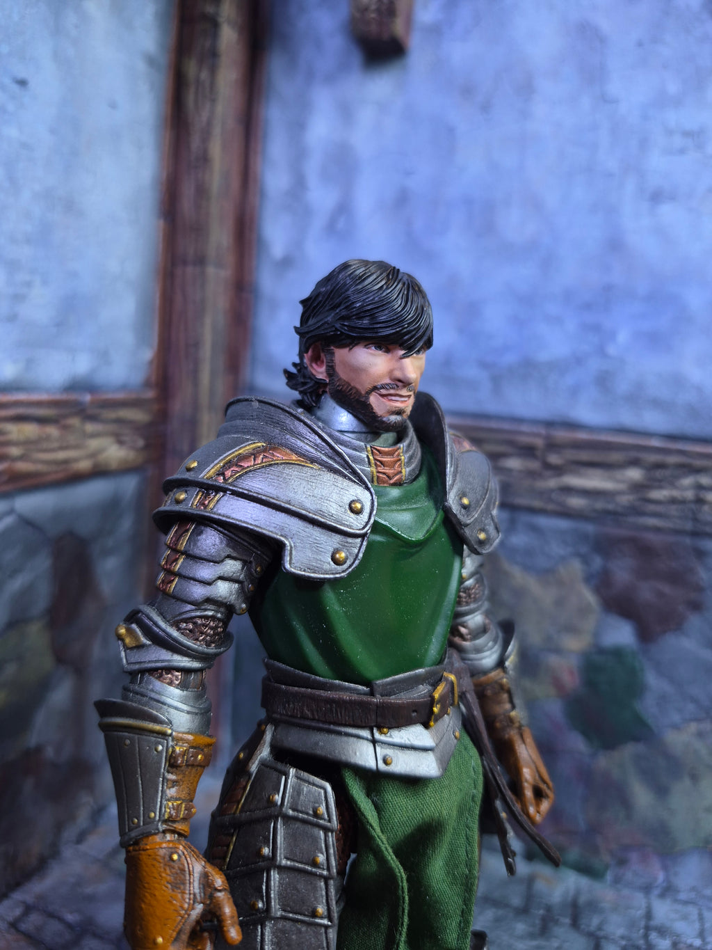 Black haired Matt head for Legions