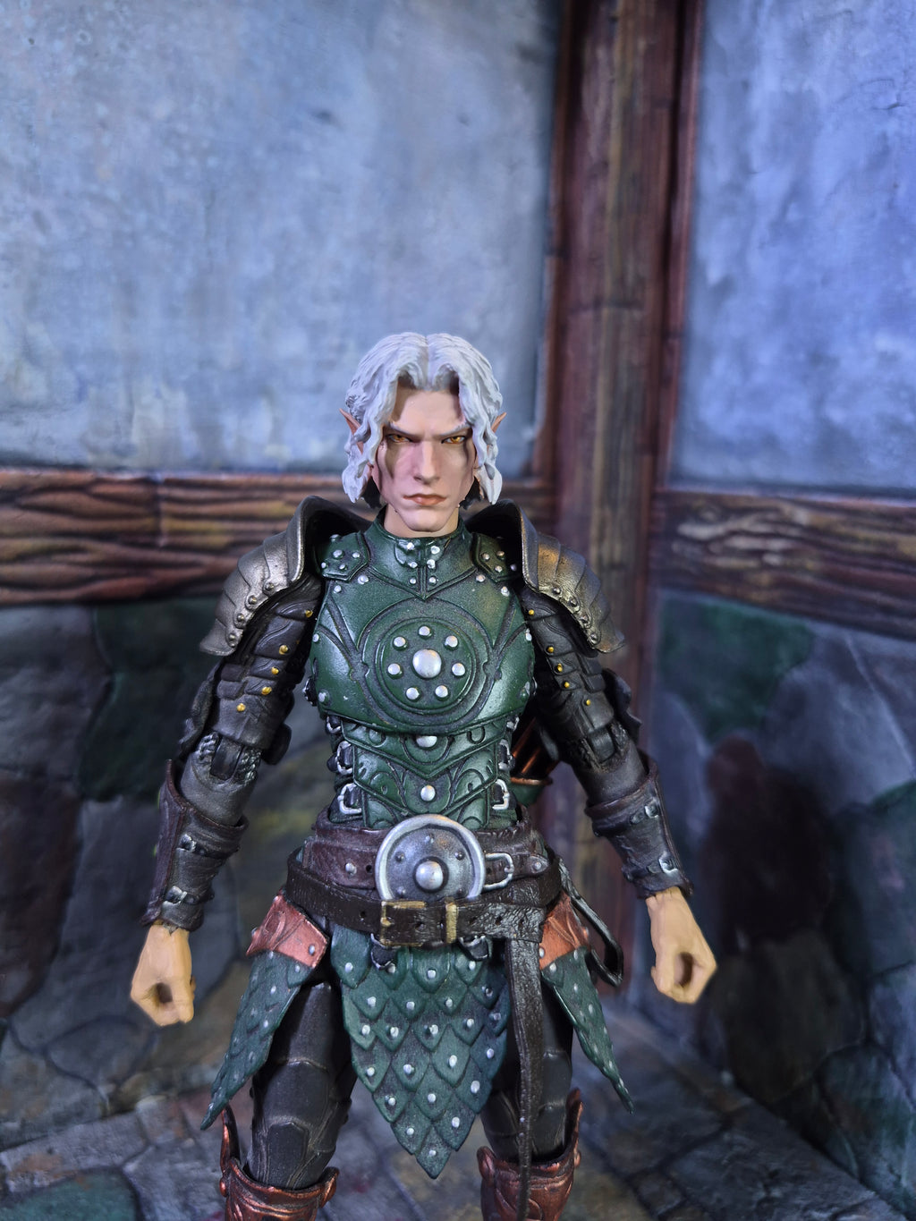 White Hair Elf head for Legions
