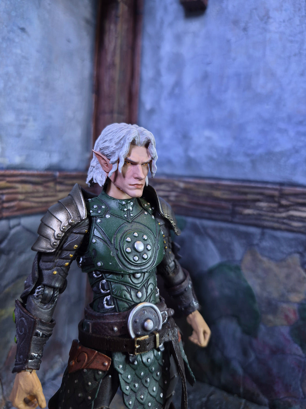White Hair Elf head for Legions