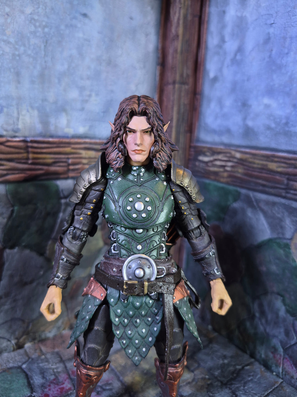 Brunette Long Haired Elf head for Legions