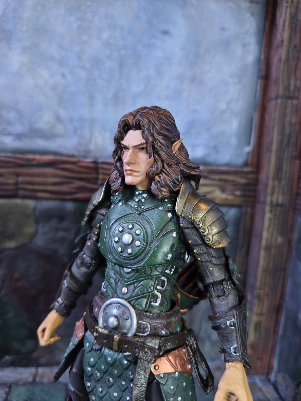 Brunette Long Haired Elf head for Legions