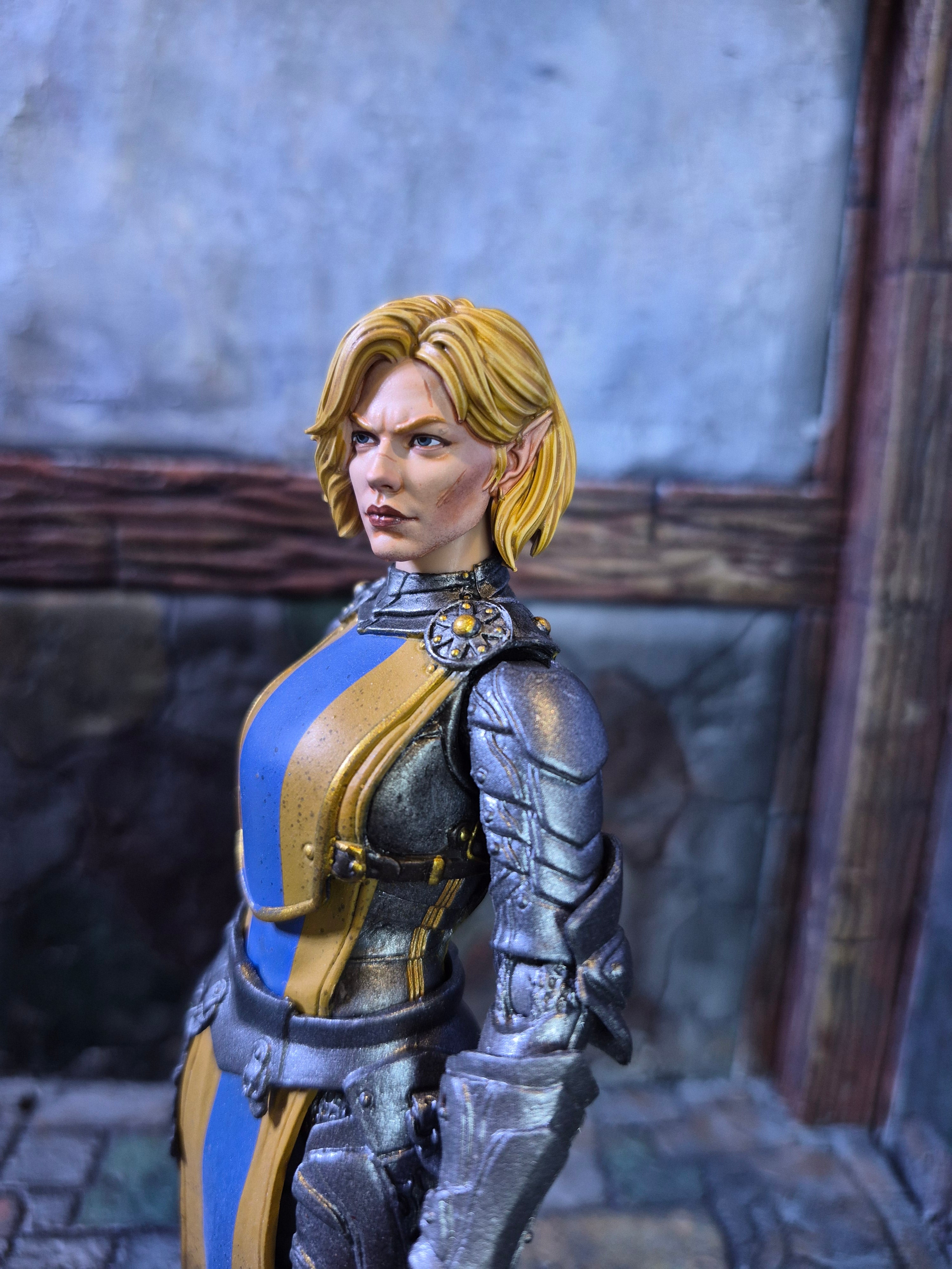 Blonde Elf head for Legions