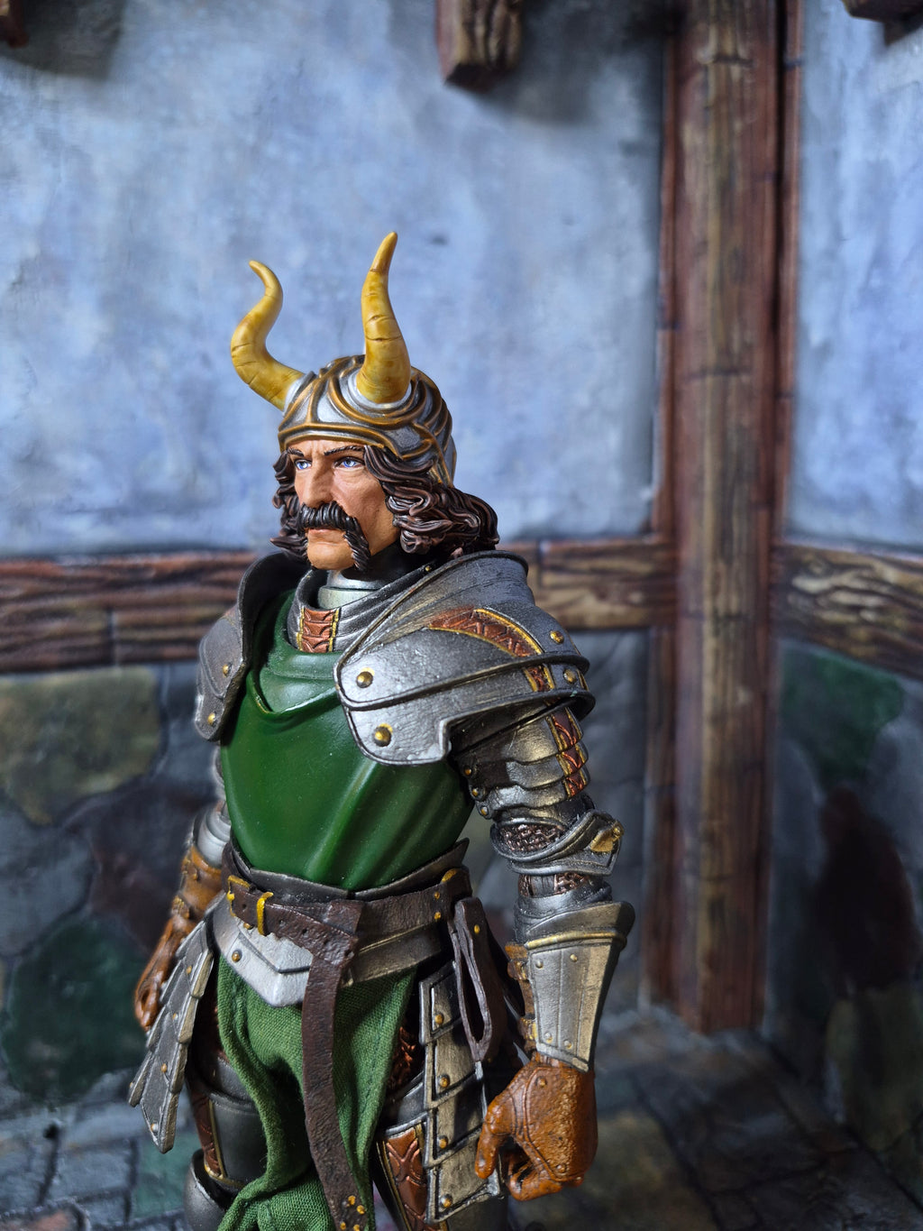 Sturm head for Legions
