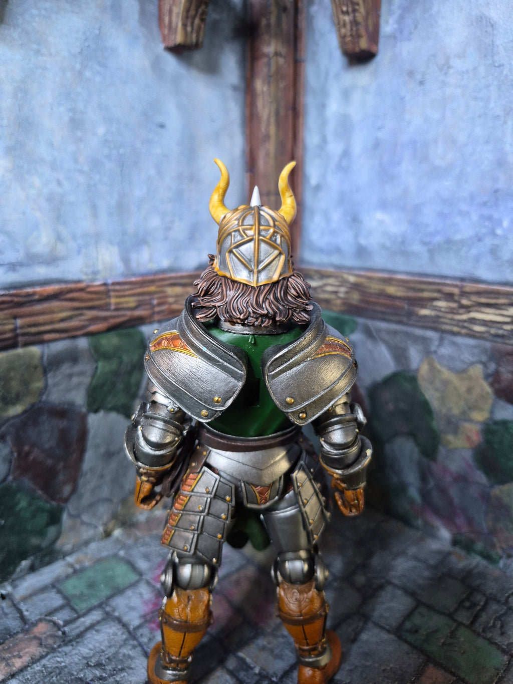 Sturm head for Legions