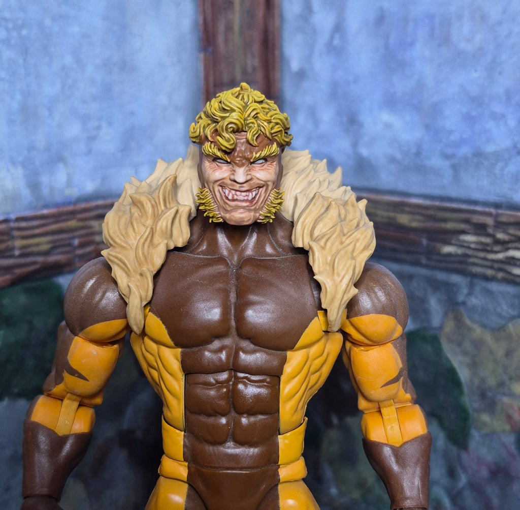 Angry Sabertooth head for Legends