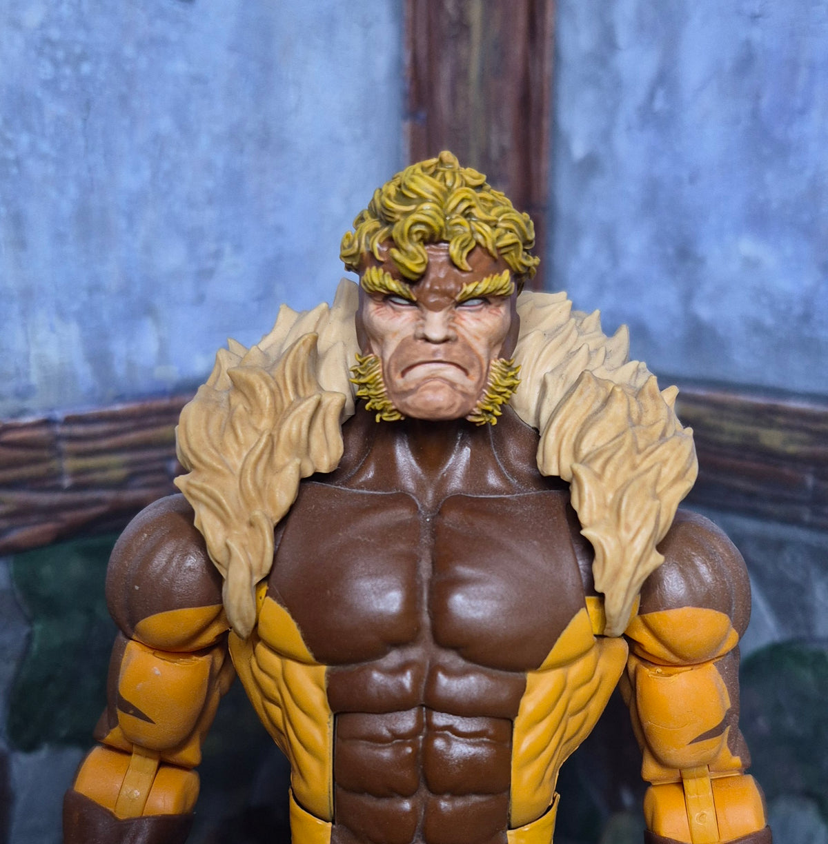 Neutral Sabertooth head for Legends