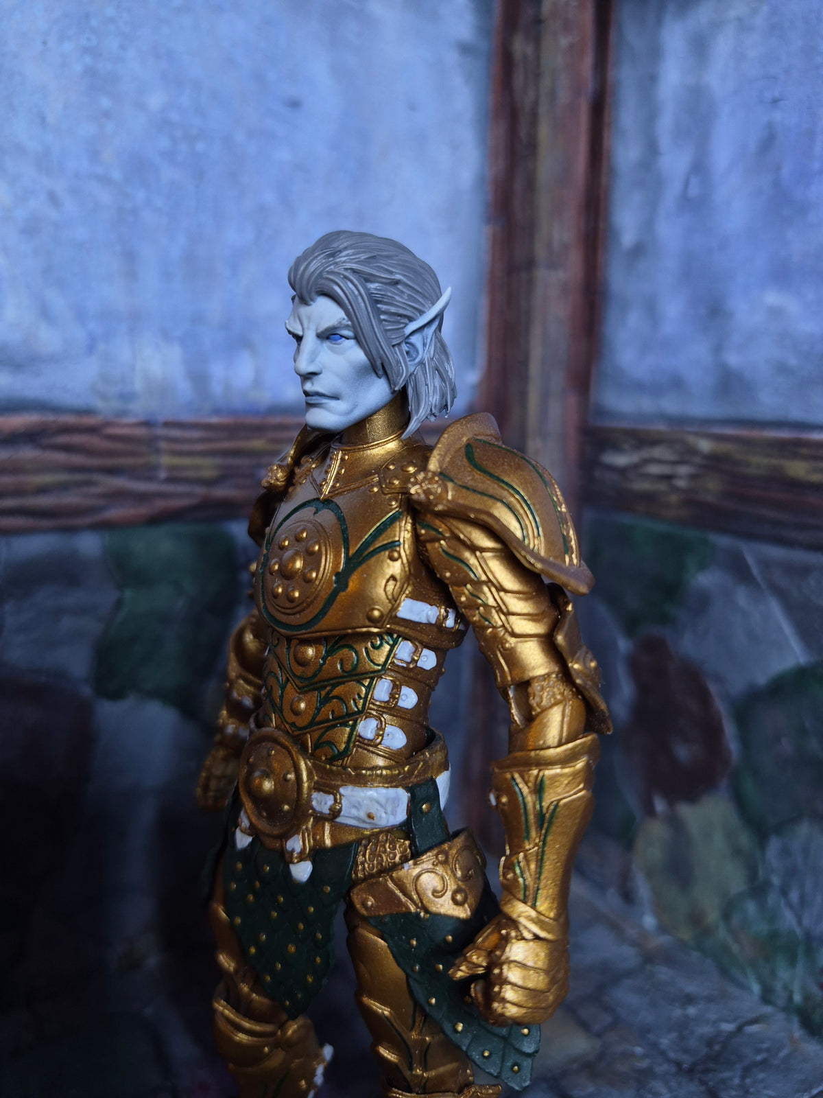 Male Ghost Elf head for Legions